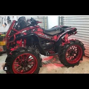 Meet your Posher, Derrick